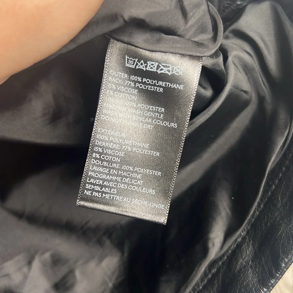 Silence + Noise Black Mini Skirt black size Small